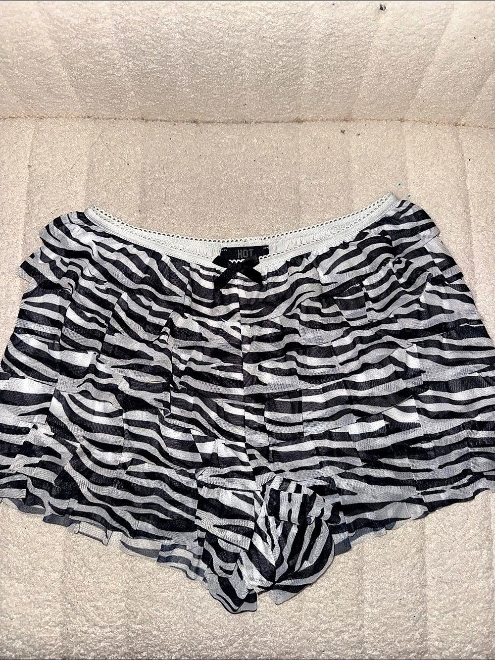 Hot Riot Animal Print High Waist Shorts Size XS